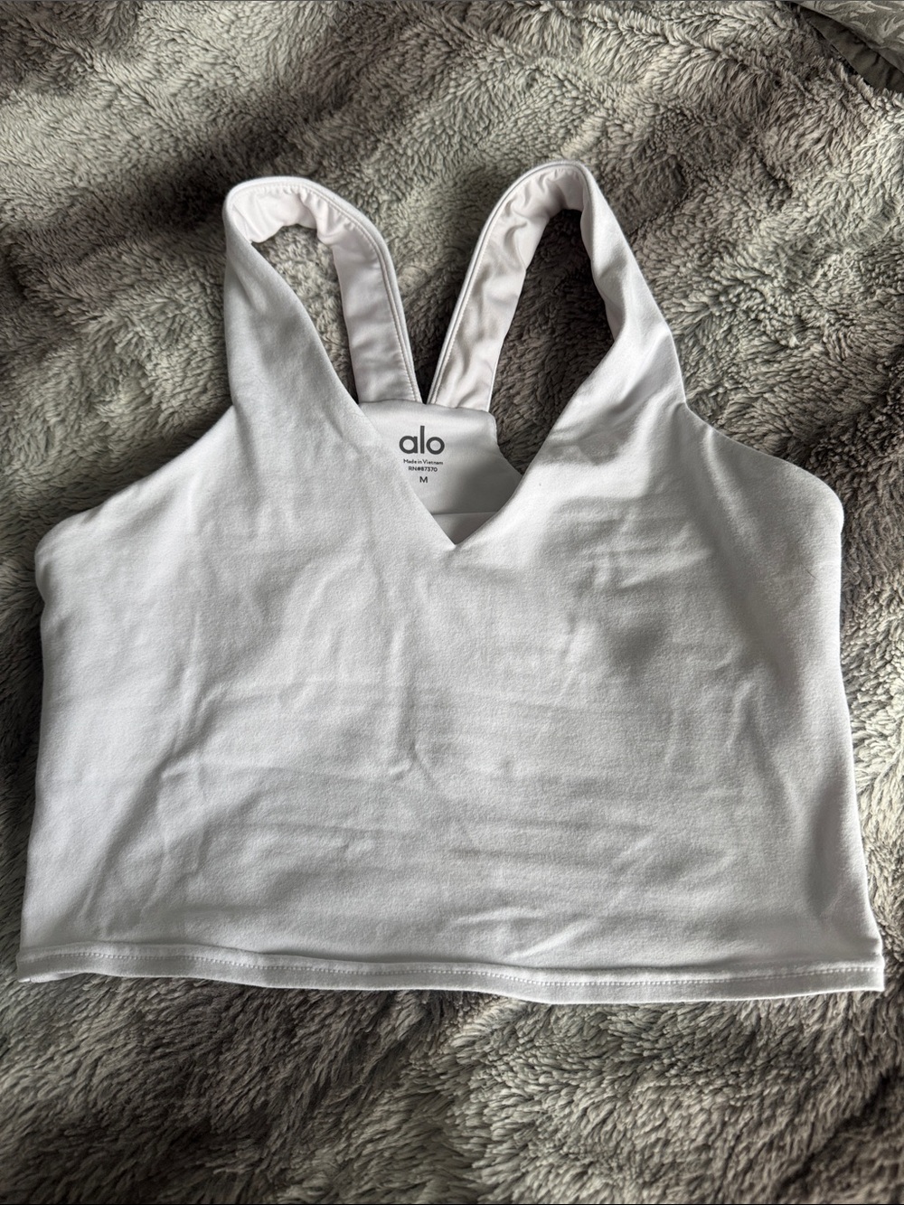 ALO Yoga White V-Neck Cropped Tank Top